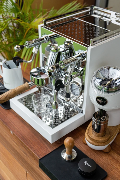 What are the Top 10 Espresso Machines and What Makes them Good?